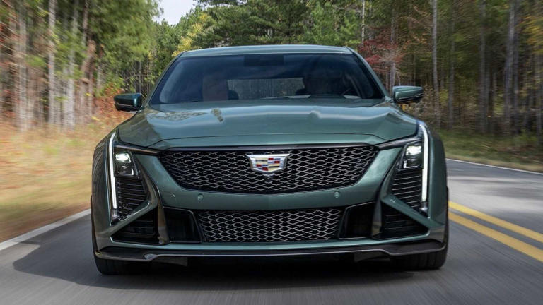 685 HP, 3 pedals, RWD: This Cadillac is the last of its kind, and you ...