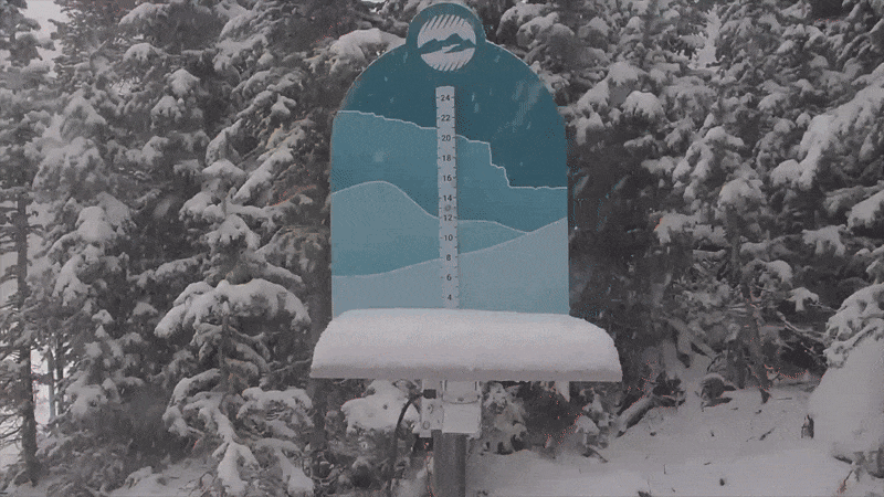 Slick roads and scenic views as snow hits high mountain areas
