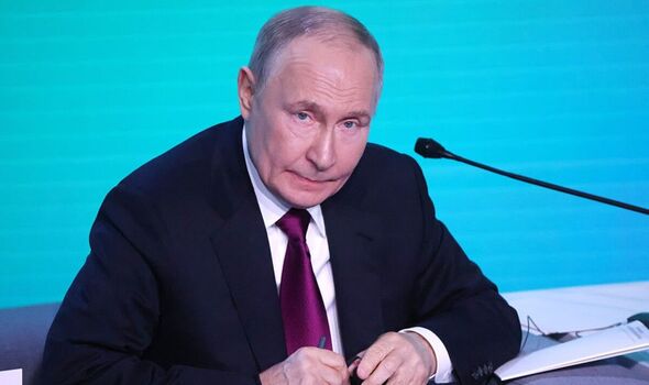 Putin in panic as Russia faces economic meltdown with banks facing £ ...