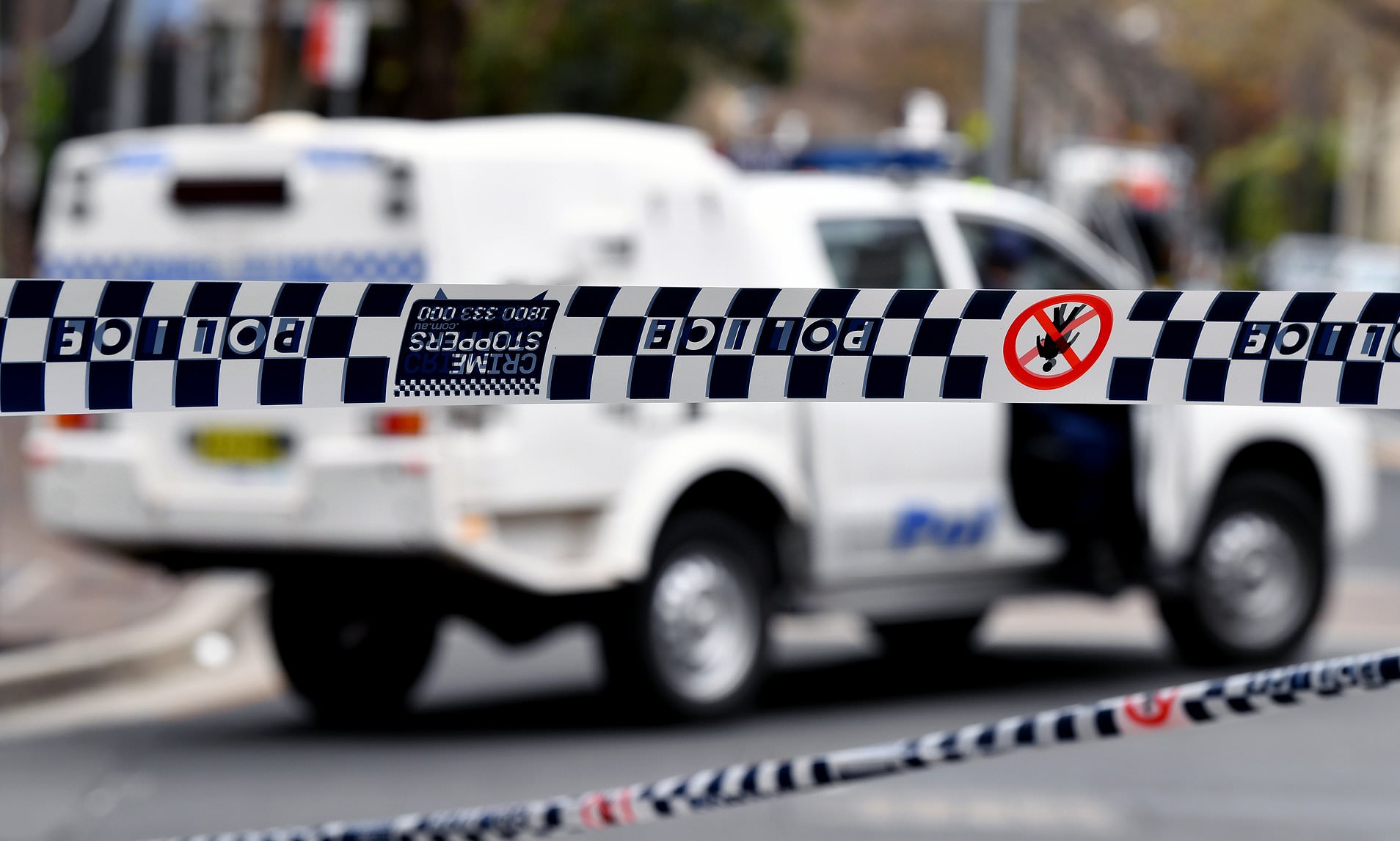 Major police operation plunges schools into lockdown in Beaumont Hills ...