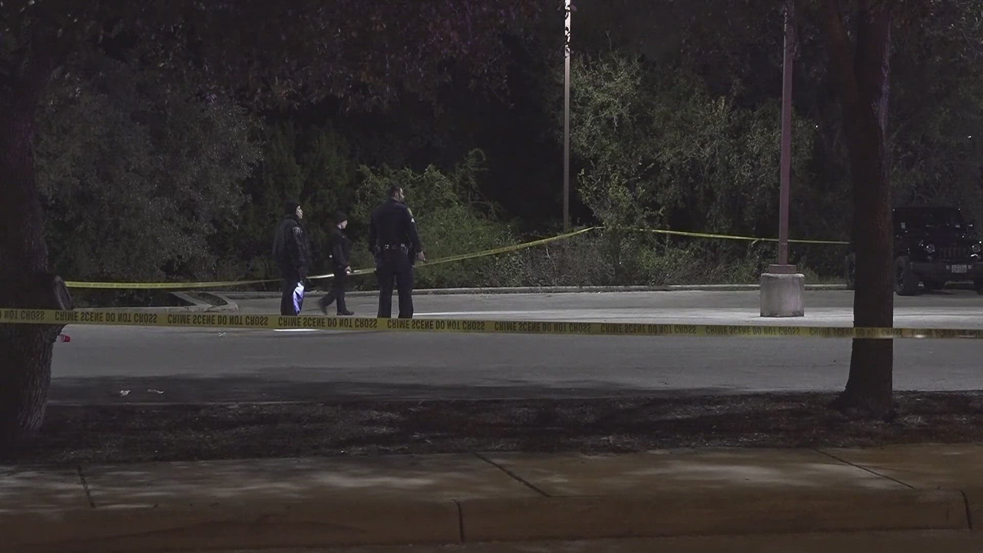 SAPD: Man shot in head after fight at north-side nightclub