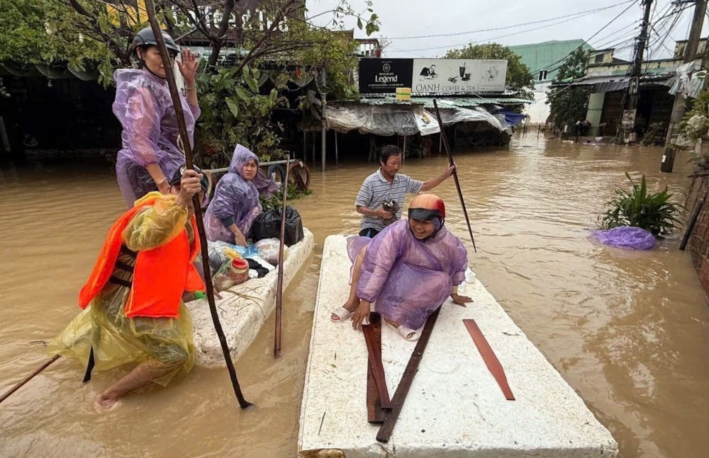 Relentless rains leave 90 dead in Vietnam as search continues for the ...