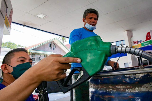 Gasoline prices down, diesel up as November ends