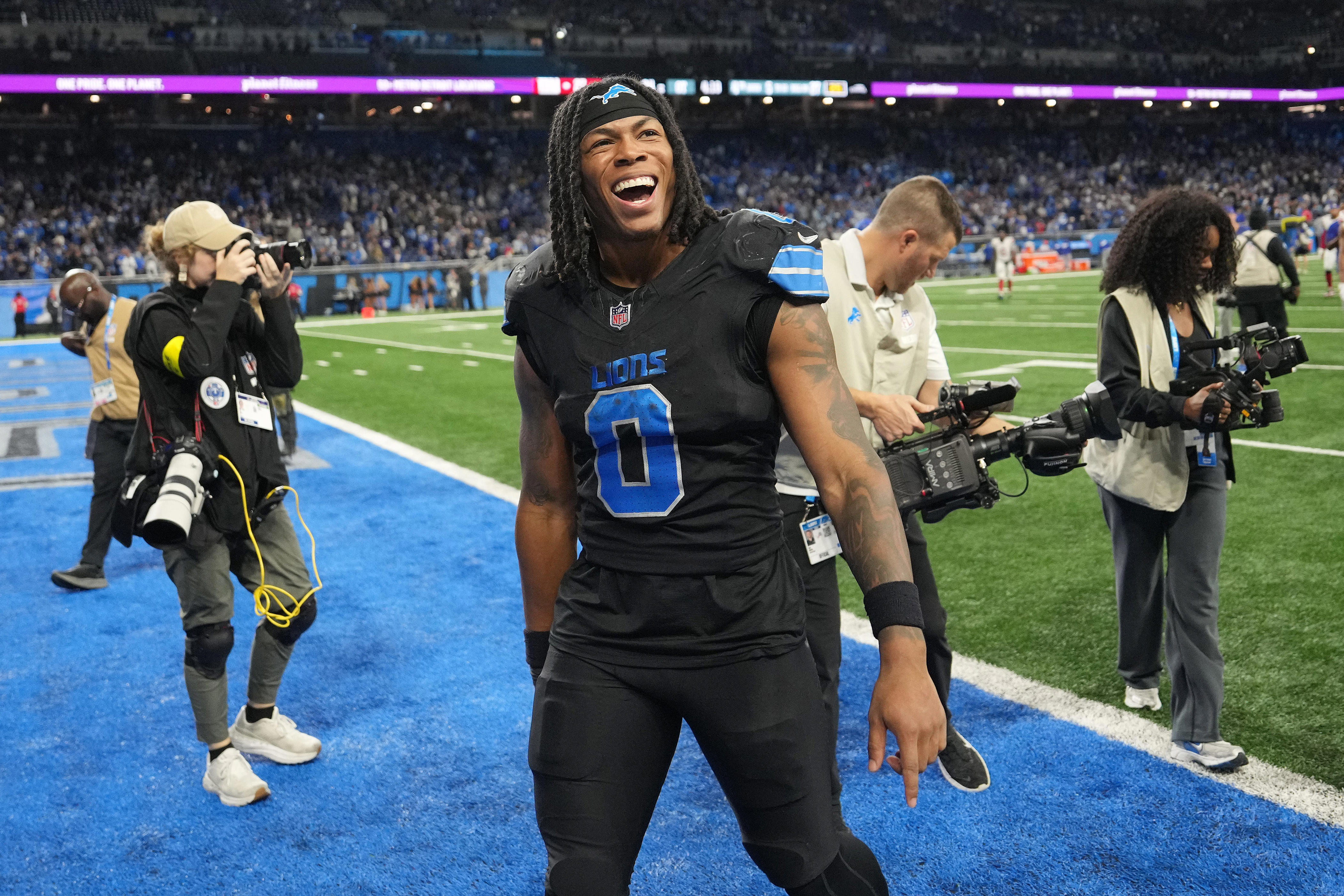 Jahmyr Gibbs: Tracking the Lions RB's record-setting day in Week 12