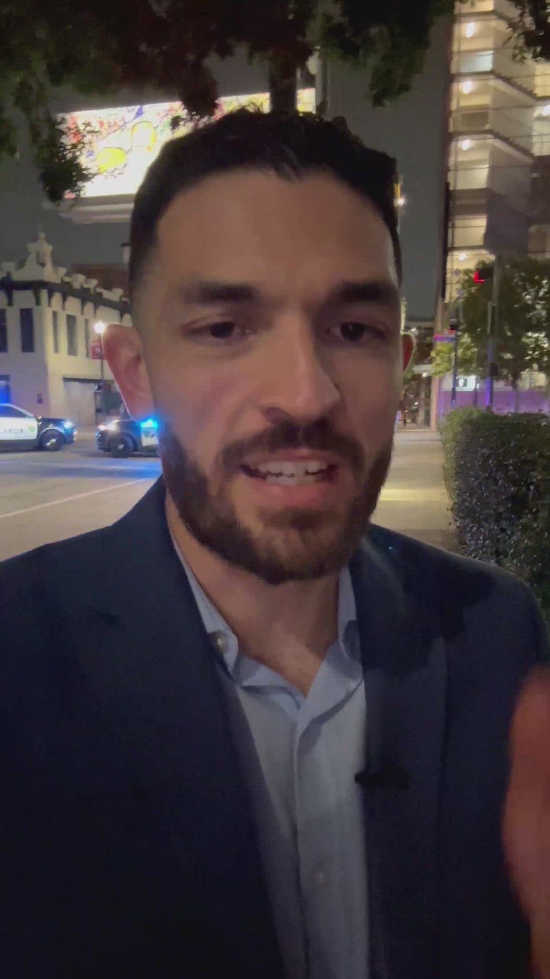 Houston police officer in good condition after being stabbed, suspect ...