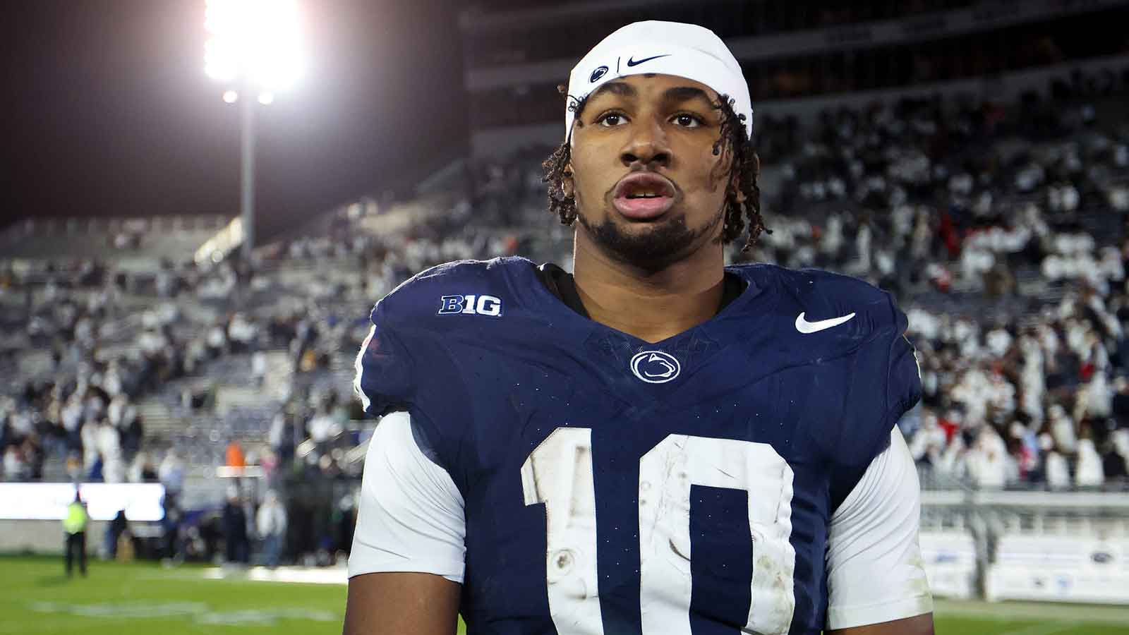 This brutal hit knocked the paint off Nicholas Singleton's helmet for Penn  State
