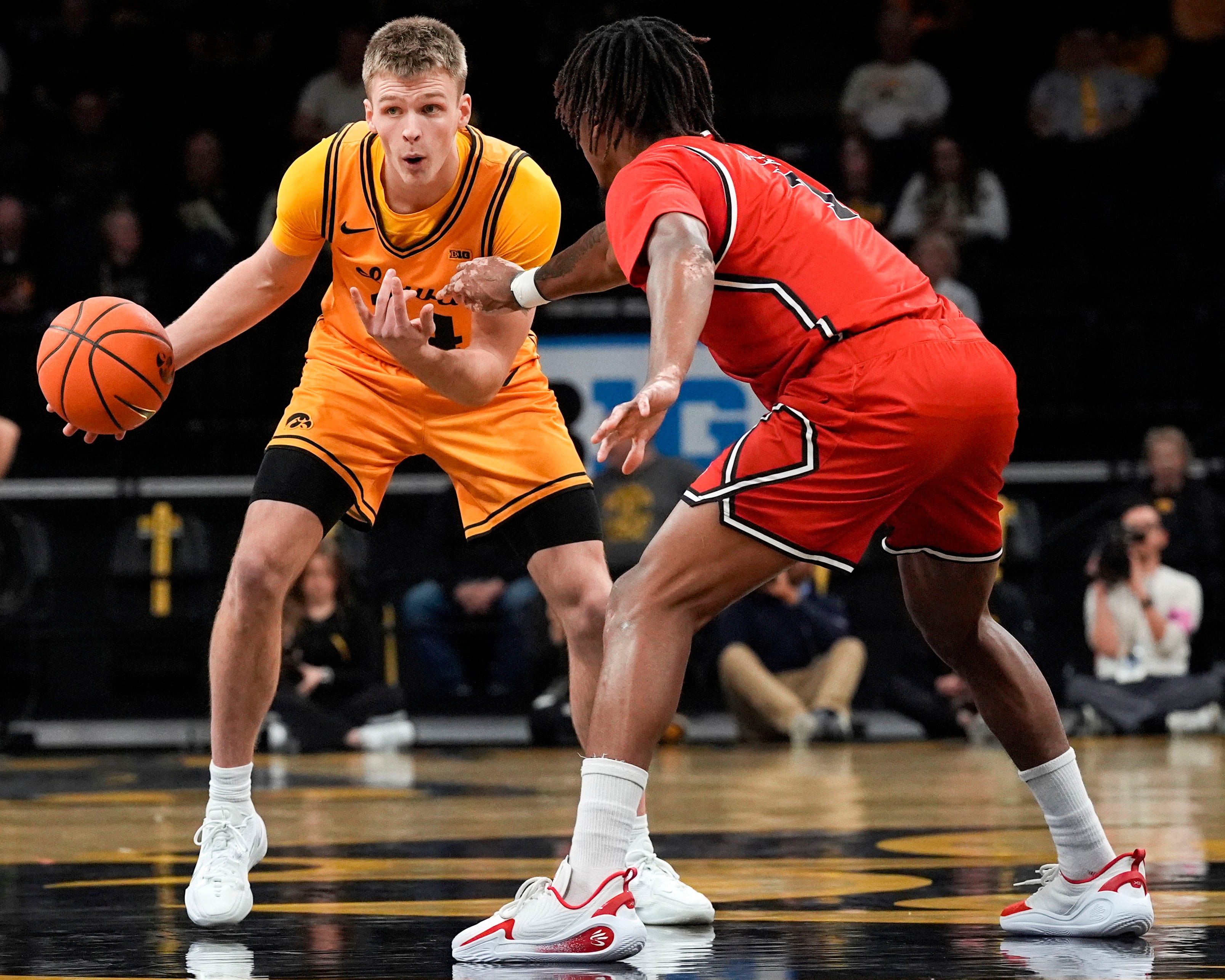 Schedule, tickets, key players for 20-team Acrisure Series college ...