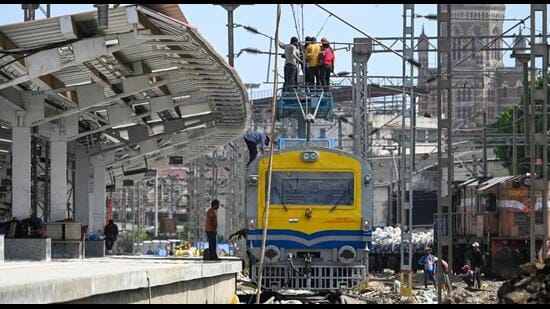 Longer trains, platforms to ease local train commute on CR by mid-2026
