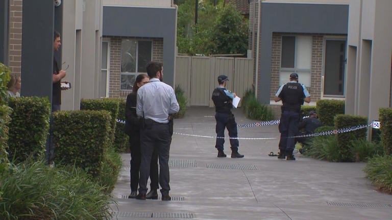 Search for intruders after man shot in the leg during Sydney home invasion