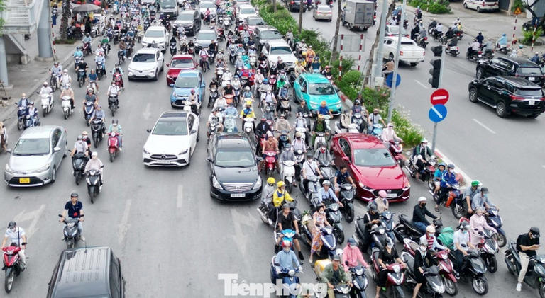 Báo điện tử Tiền Phong Hà Nội sẽ cấm xe mô tô, xe gắn máy lưu thông vào vùng phát thải thấp theo khung giờ/thời điểm hoặc khu vực 1