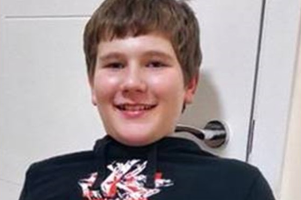 Missing Portsmouth boy disappears in city centre as police urge people ...