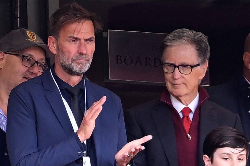 Los jefes del Liverpool mantuvieron una reunión secreta con Jürgen Klopp antes de tomar la decisión final sobre el despido del entrenador.