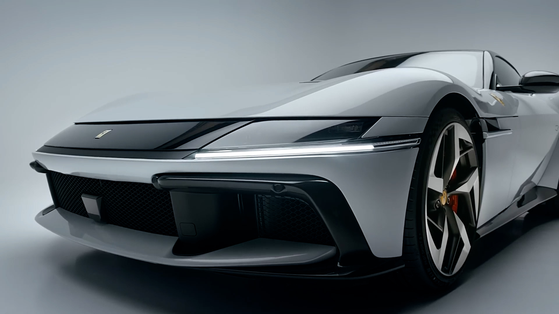 Is the New Ferrari 12Cilindri the Ultimate Super GT?