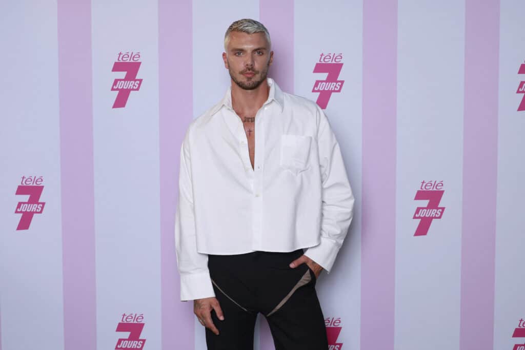 Jonathan Jenvrin (Star Academy) pris la main dans le sac : l'IA utilisée  pour faire ses grands discours ?