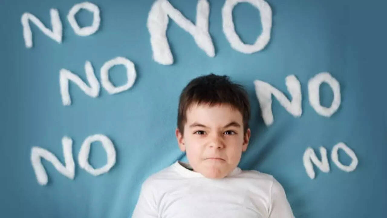 10 phrases that can calm down an angry child
