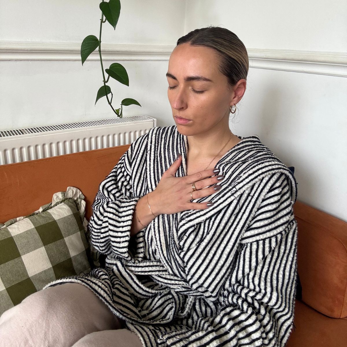 I Tried a Five-Minute Morning Meditation Every Day - And I Can’t ...