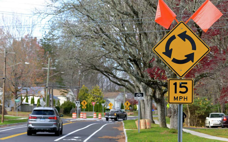 Get ready for more roundabouts. Connecticut could build 100 in the next ...