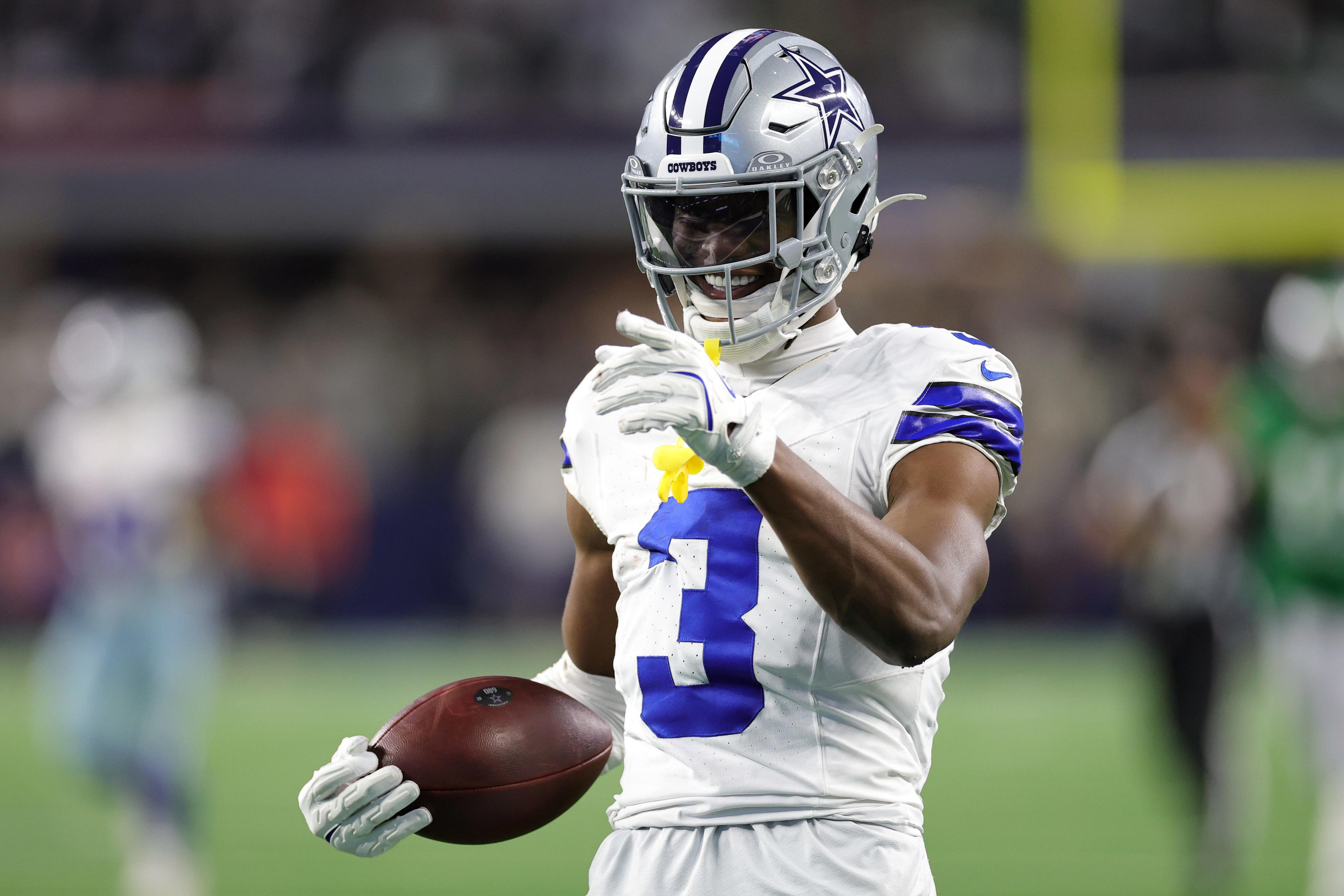 Is George Pickens playing today? Injury update for Cowboys WR in Wk 14