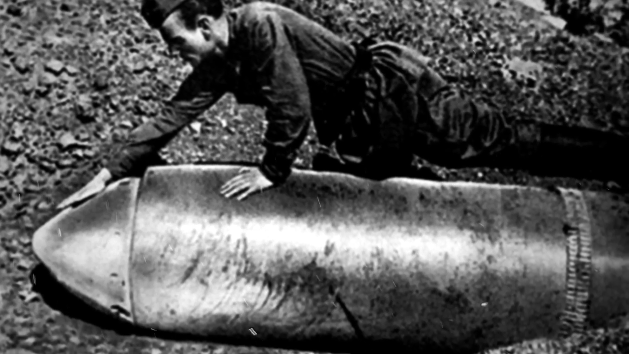 The German Super Mortar That Launched Two Ton Shells at Allied Defenses