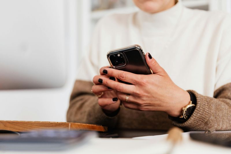 They Only Text When It's Convenient for Them