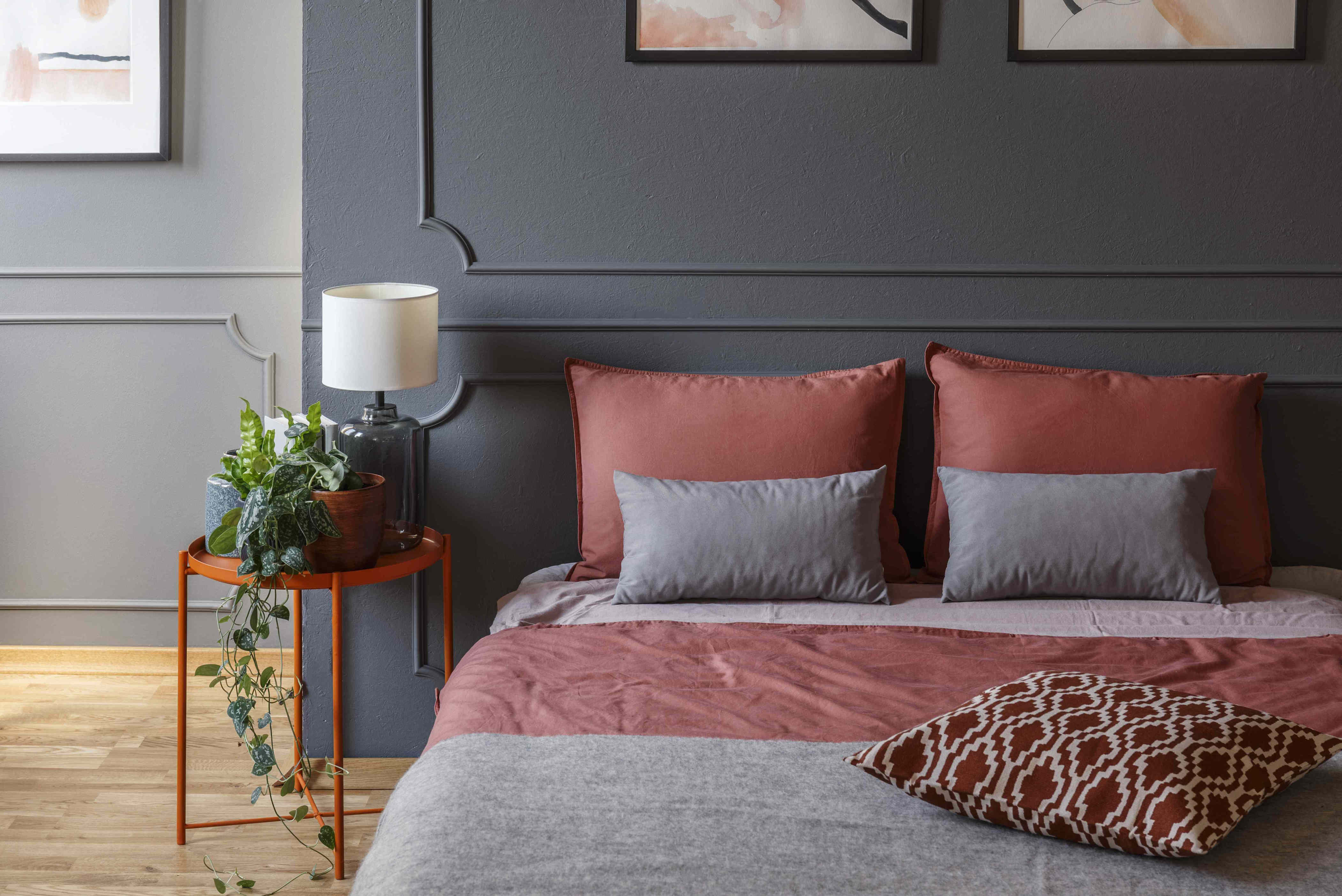 7 Paint Colors That Make Your Guest Room Feel Uninviting, Experts Say