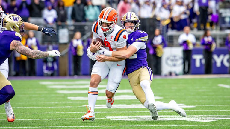 McLaughlin Joins Elite Group of Husky Opportunists
