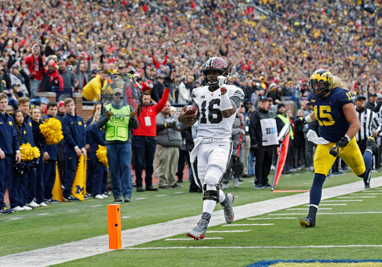 See Ohio State's history using backup quarterbacks this century