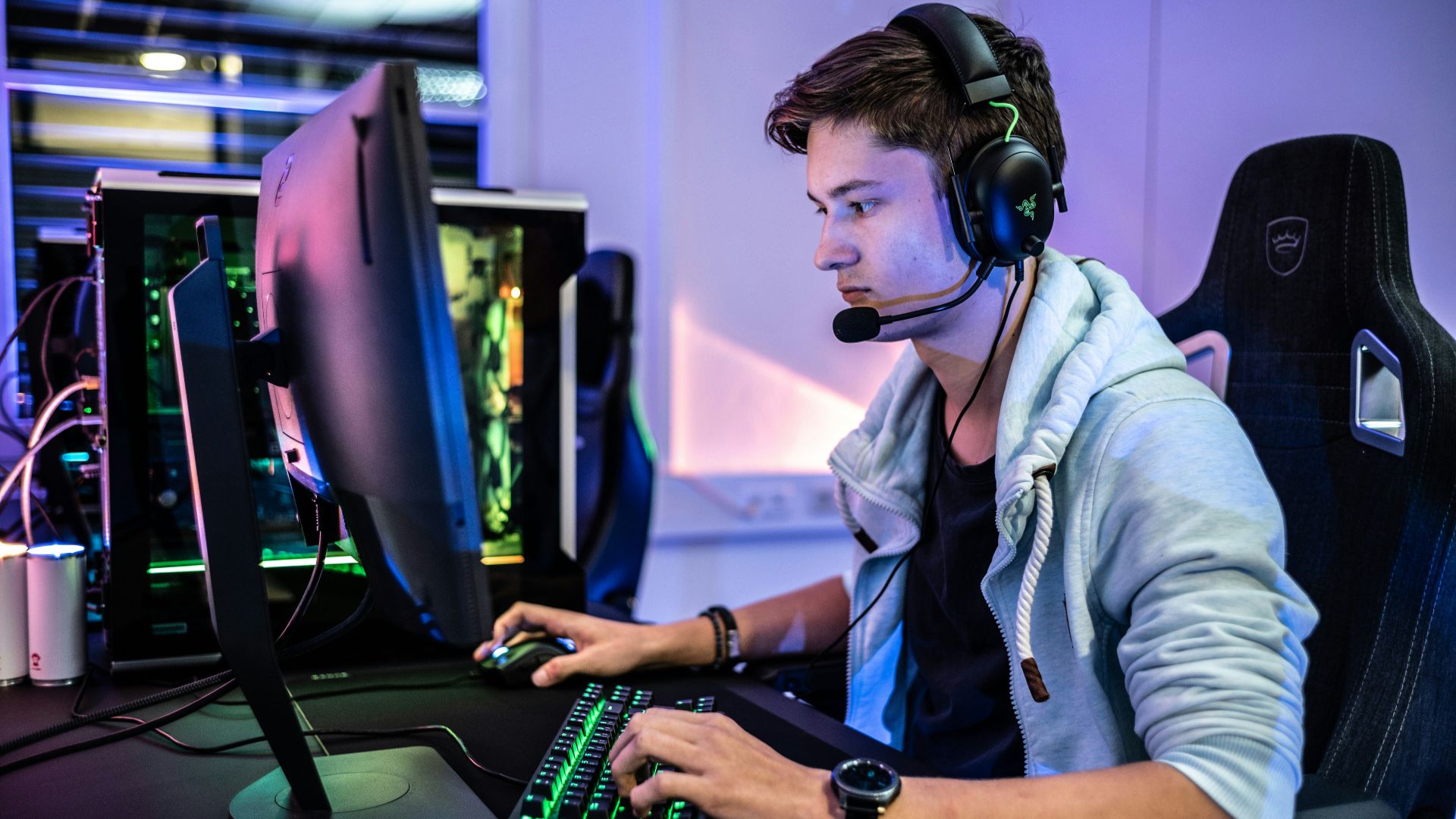 Is Professional Gaming A Viable Career Path? Here's Why Parents Still ...