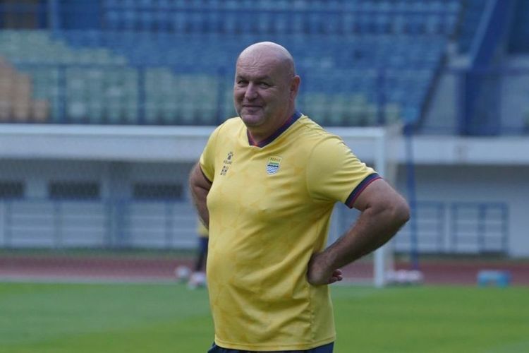 Persib Bandung Siap Rotasi Hadapi Malut United di Super League