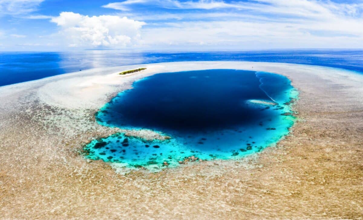 A 5 Million Km² Hole Opened Over the Atlantic Ocean, and It’s Exposing ...