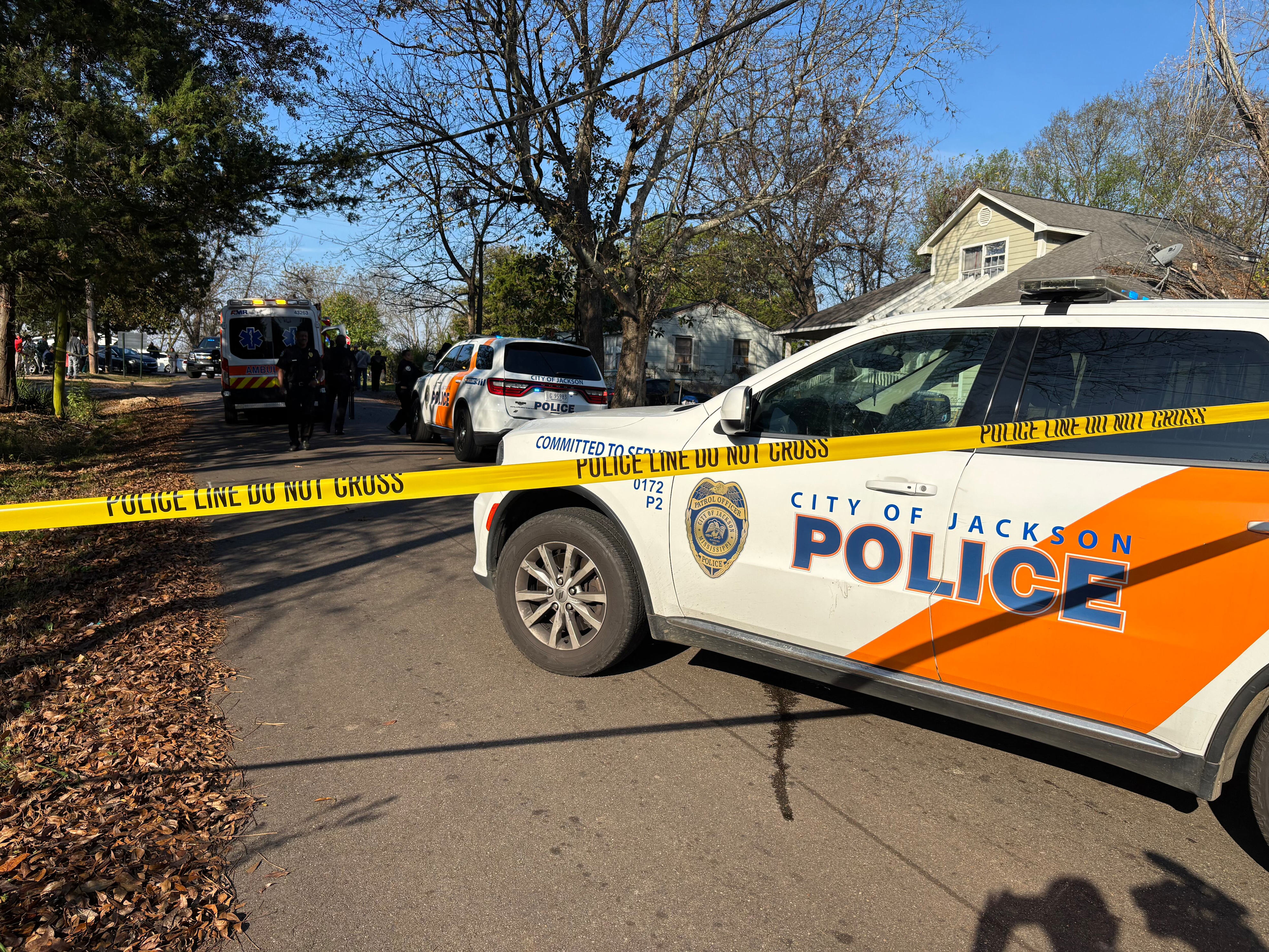 Man found shot to death on front porch of Jackson home