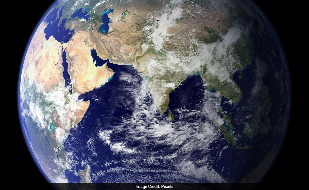 Study Reveals Hidden Deep-Earth Structures That Can Rewrite Planet's ...