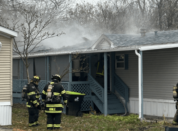 Urbana mobile home damaged by Monday morning fire