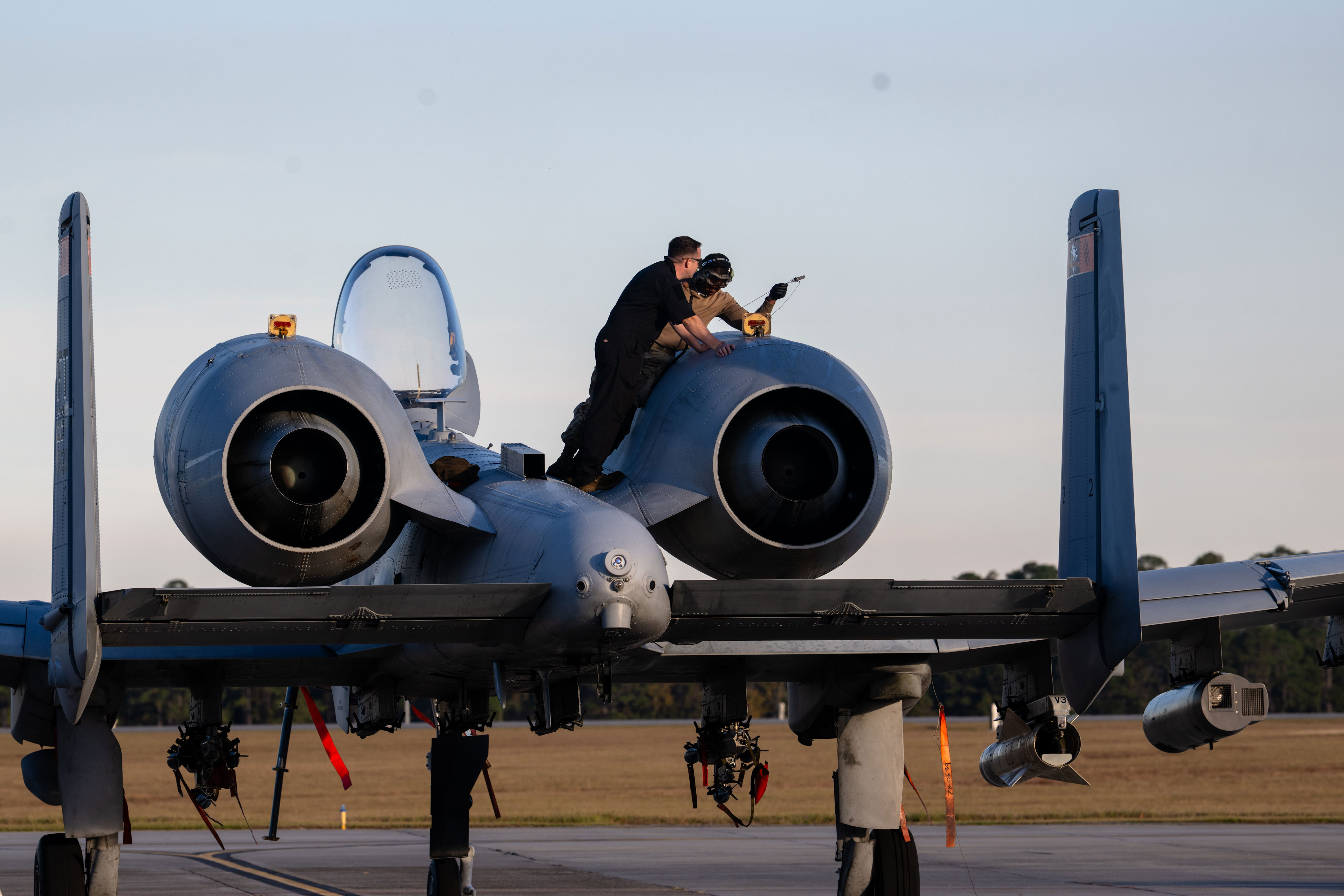 Air Force practices operating from cut-off bases in fierce future war