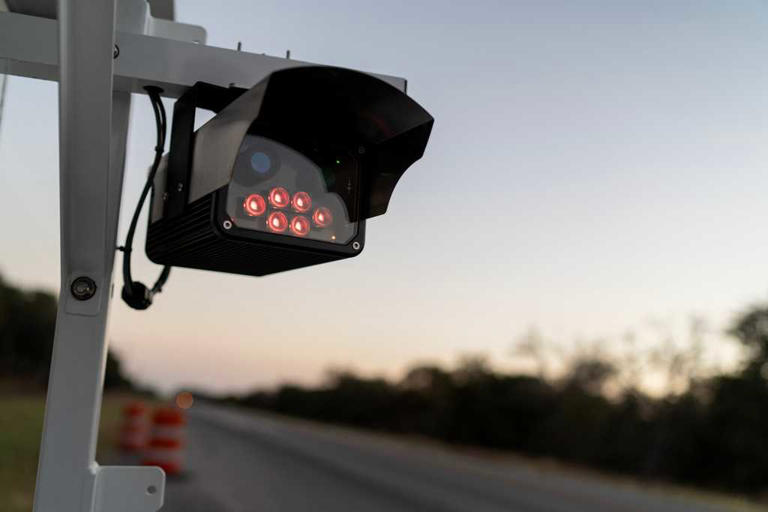 Lawmakers question legality of Border Patrol license plate reader program