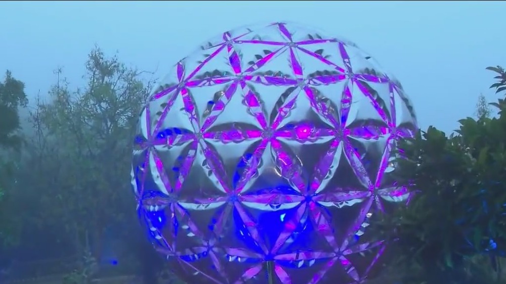 Lightscape returns to San Diego Botanic Garden