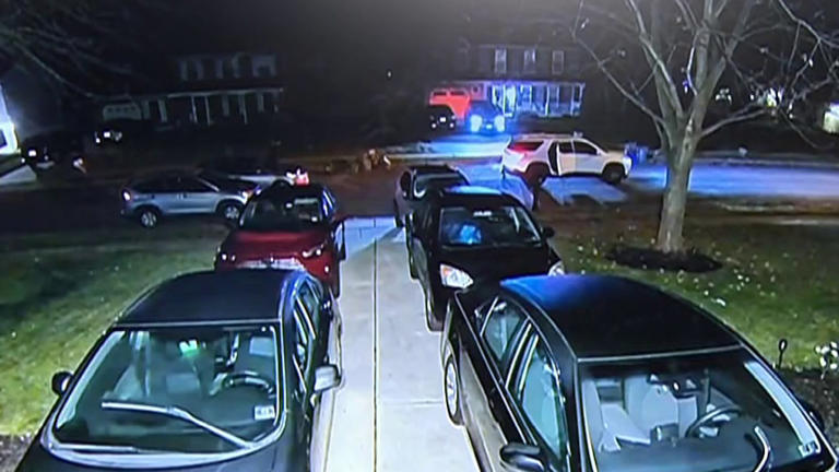 CAUGHT ON CAM: Burglars steal items from unlocked car in South Jersey