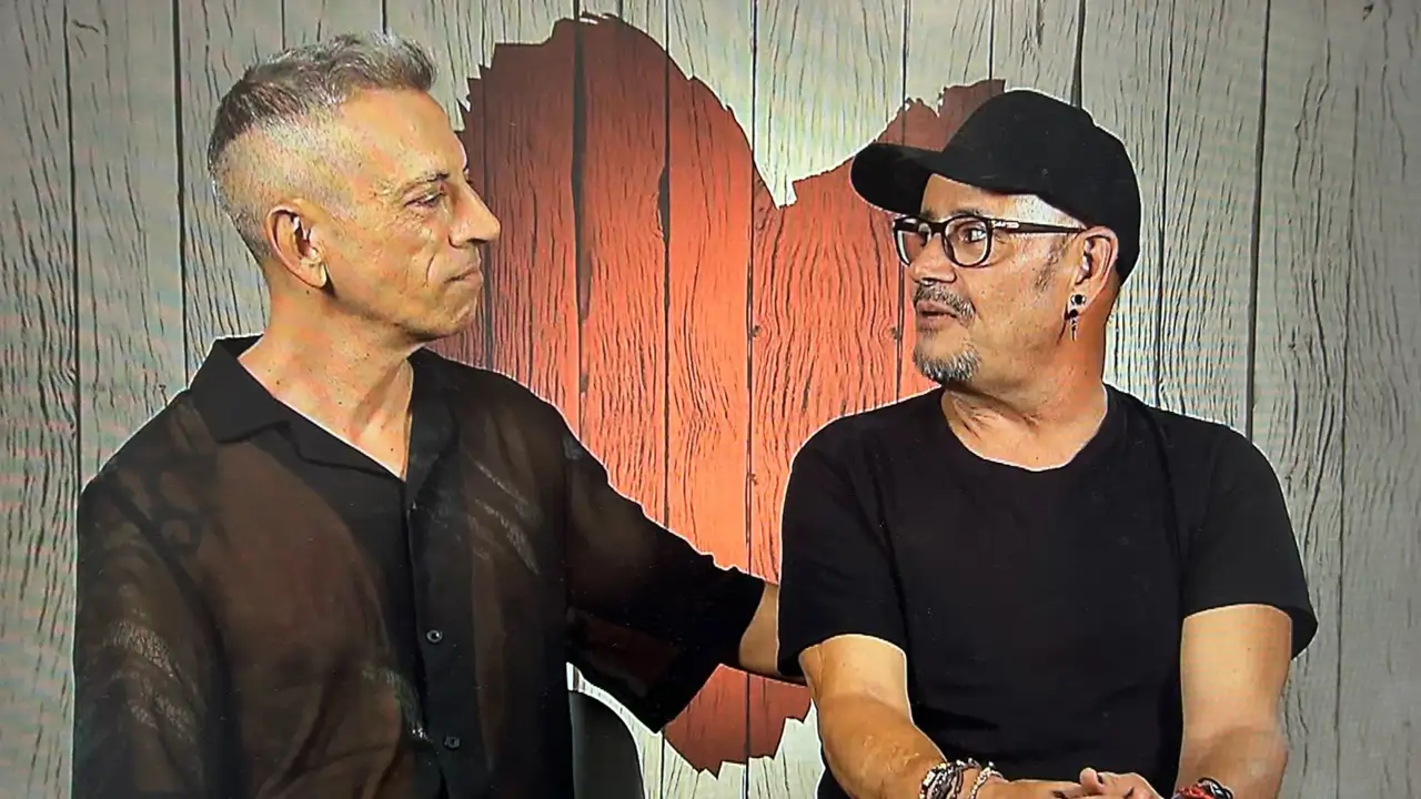Un tarotista precide el desenlace de su cita en 'First Dates' antes de ...