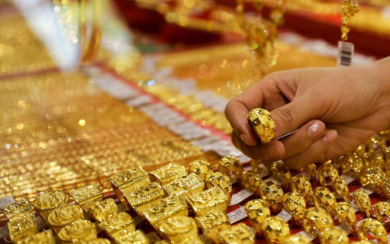 Gold rate: Will the prices cross Rs1,70,000 anytime soon?