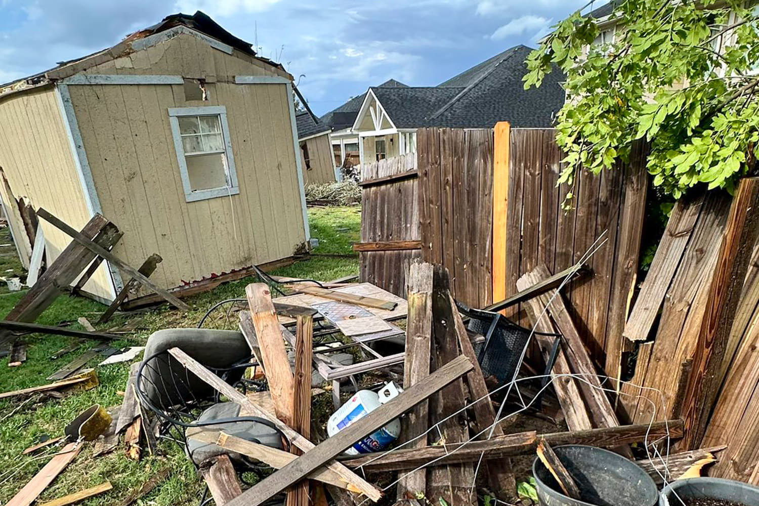Tornado strikes near Houston, damaging 100 homes and leaving thousands ...