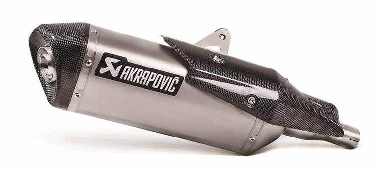 【中古】T-MAX560 AKRAPOVIC フルエキマフラー チタン 政府認証 中古】T-MAX560 AKRAPOVIC フルエキマフラー チタン 政府認証