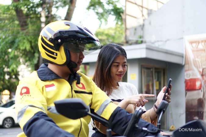 Aturan komisi 8% ojol, Maxim nilai potongan yang diterapkan 15% paling ...