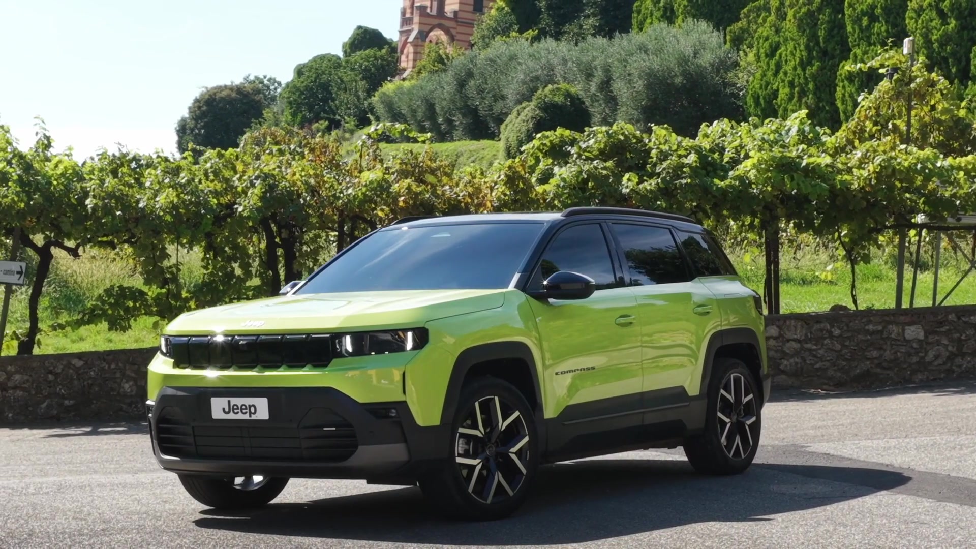 Jeep® Compass BEV Design Preview