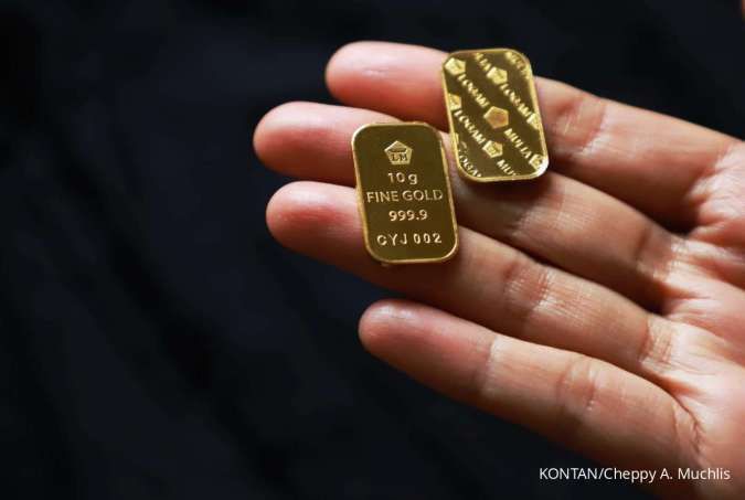 Harga Emas Antam Turun Rp 13.000, Lengkap di Awal 2026, Kamis (1/1)