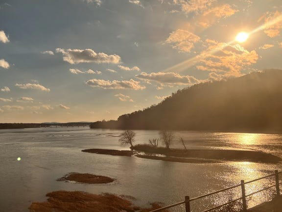 I chose a 9-hour Amtrak over a 2-hour flight home. It's not perfect ...
