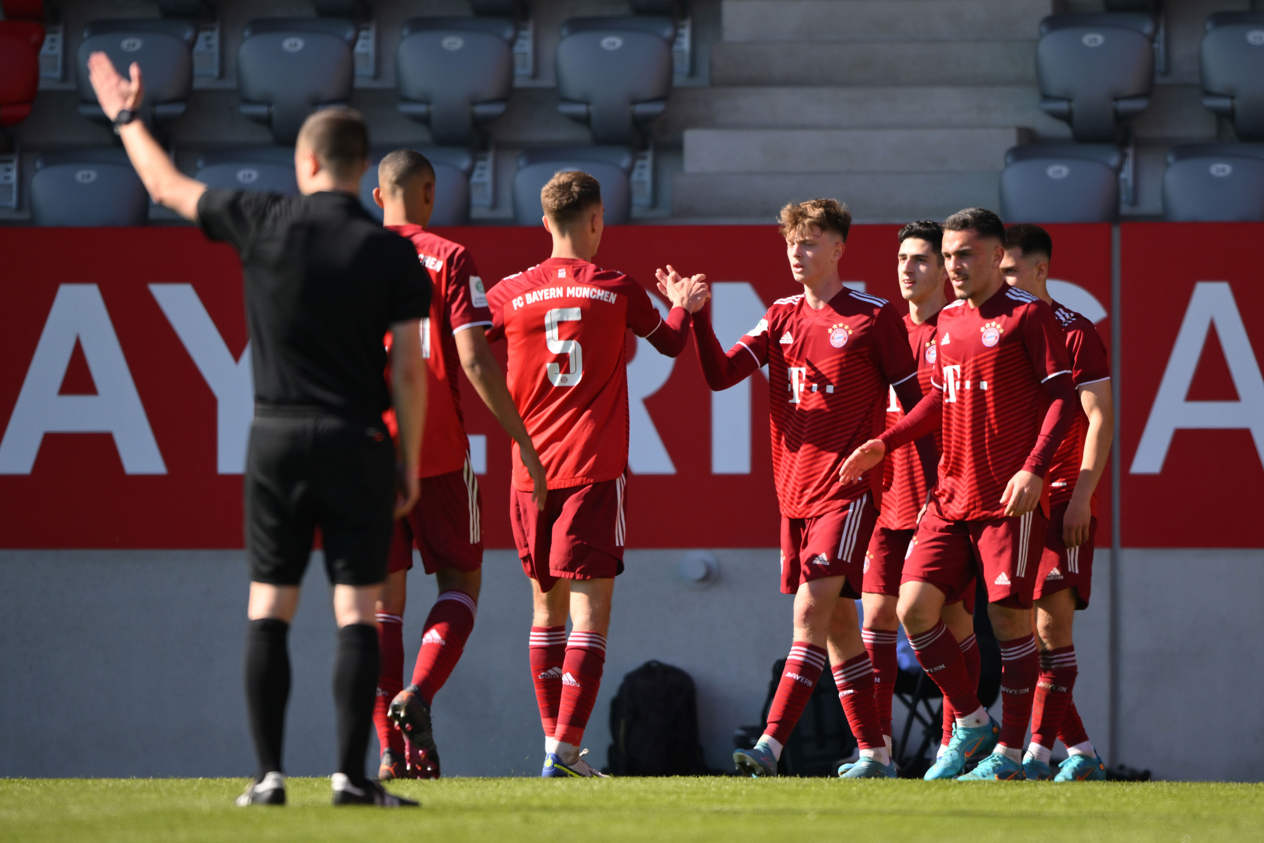 El Bayern Múnich aplica medidas disciplinarias al juvenil delantero