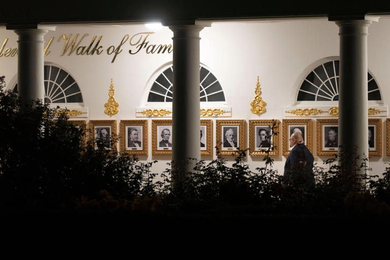 What’s going on with Trump’s gold ‘Oval Office’ sign?