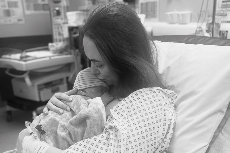 Former Miss Ireland Chelsea Farrell receives nursing degree just days ...