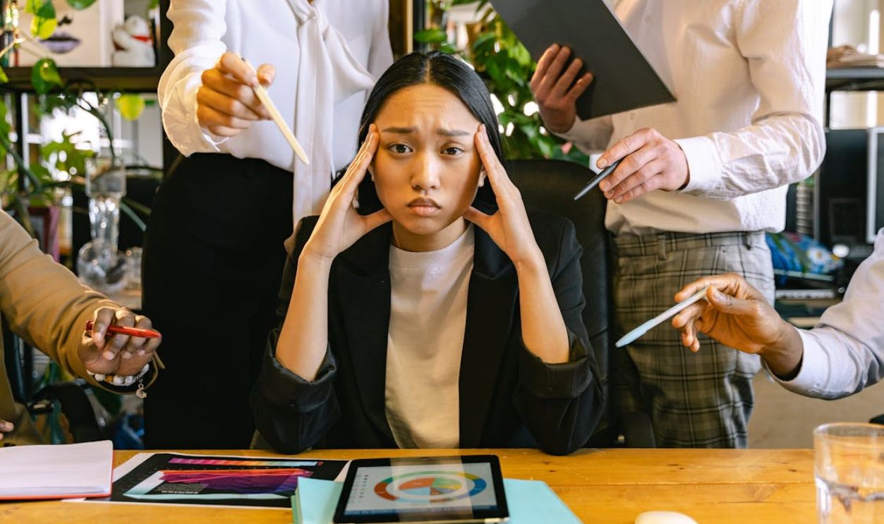 Avoid Toxic Workplaces Before You Even Interview By Just Looking For