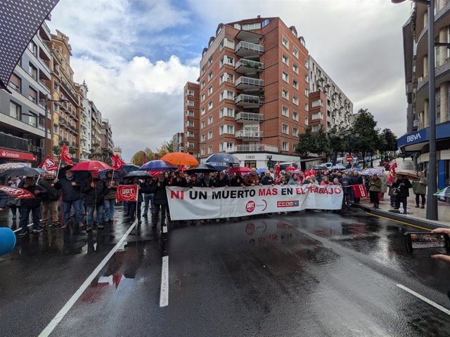 CCOO y UGT exigen responsabilidades y un pacto de Estado contra la ...